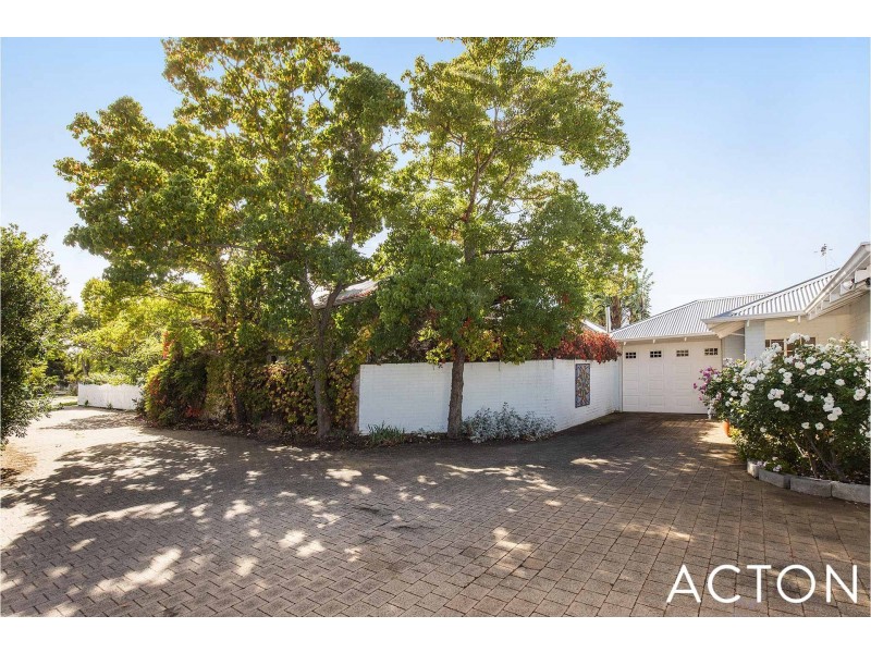 15A Newry Street, Floreat WA 6014