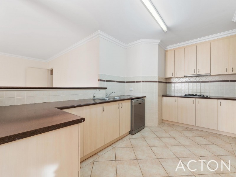 5B Bartlett Crescent, Karrinyup WA 6018