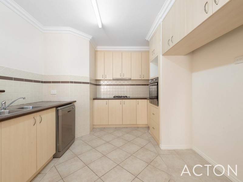 5B Bartlett Crescent, Karrinyup WA 6018