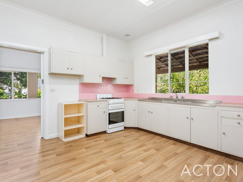 3 Beatrice Road, Dalkeith WA 6009