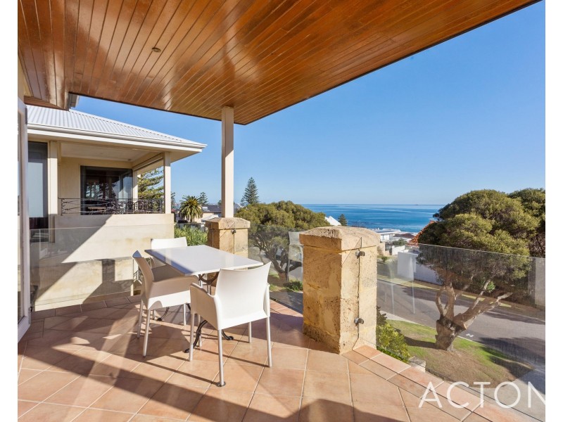 1/8 Avonmore Terrace, Cottesloe WA 6011