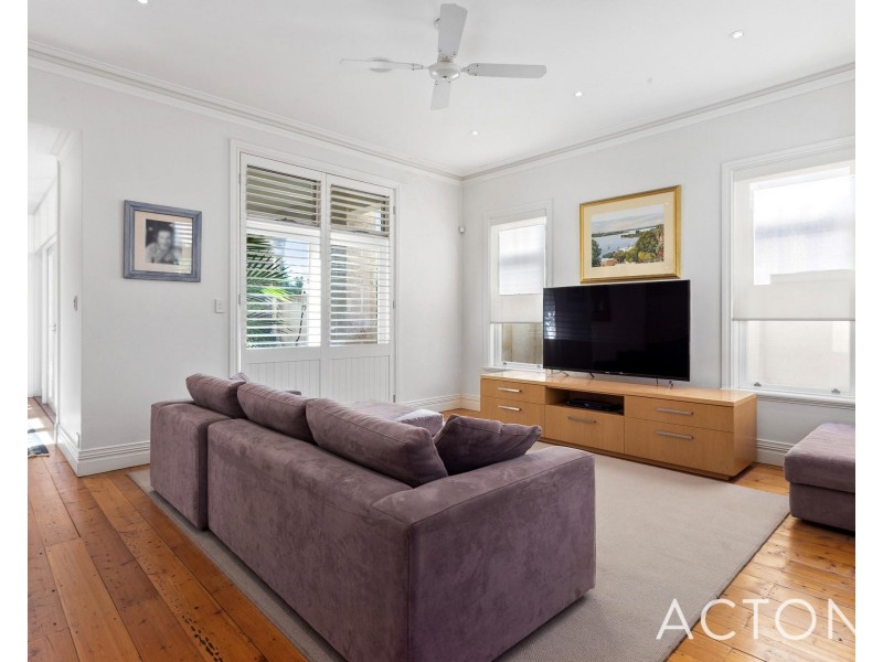 1/8 Avonmore Terrace, Cottesloe WA 6011