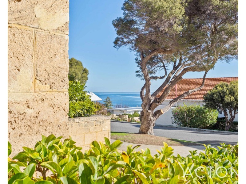 1/8 Avonmore Terrace, Cottesloe WA 6011