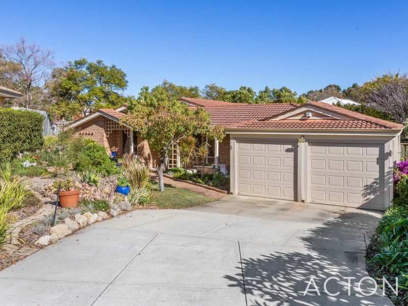 21 Bentley Close, Mount Claremont WA 6010