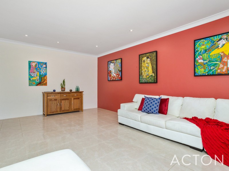 21 Bentley Close, Mount Claremont WA 6010