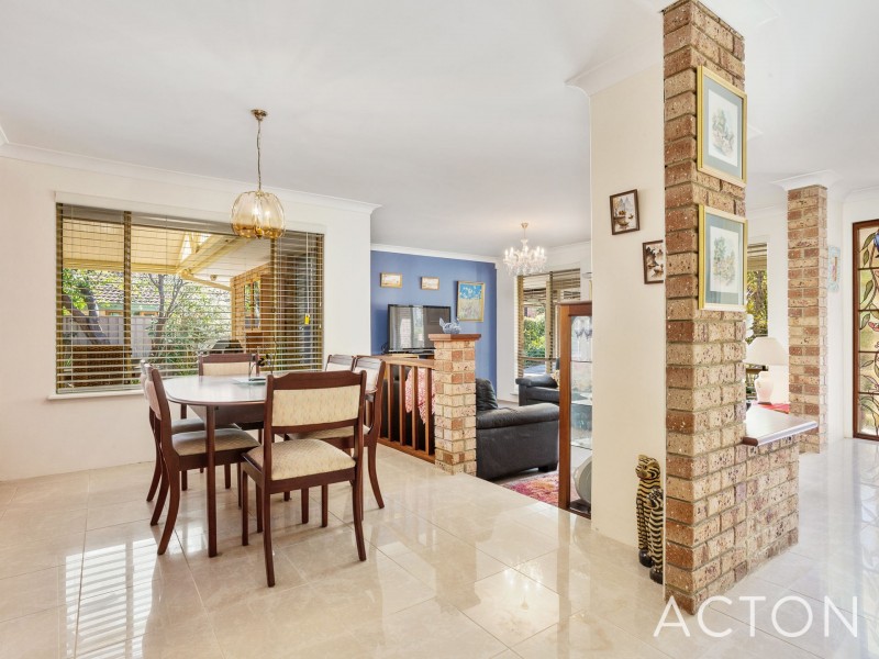 21 Bentley Close, Mount Claremont WA 6010