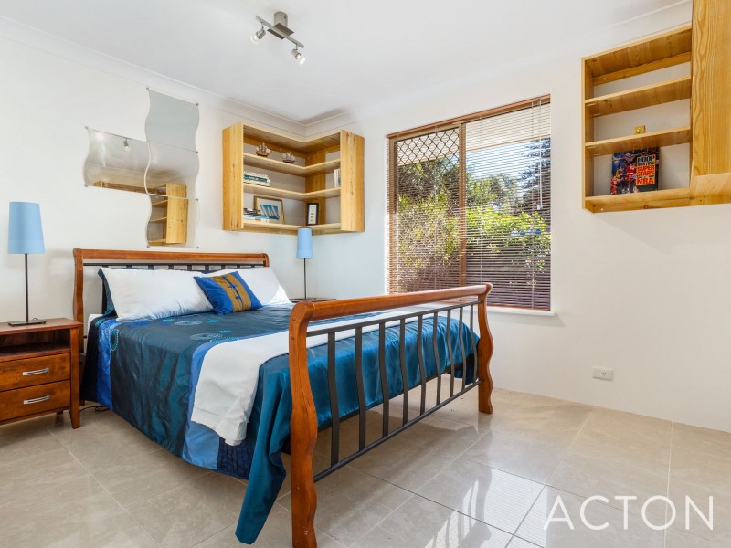 21 Bentley Close, Mount Claremont WA 6010