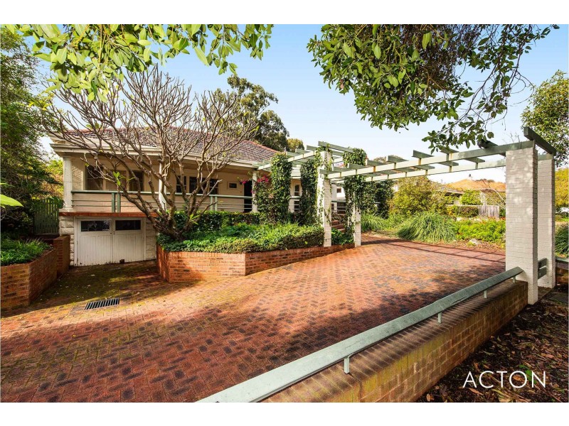 32 Louise Street, Nedlands WA 6009