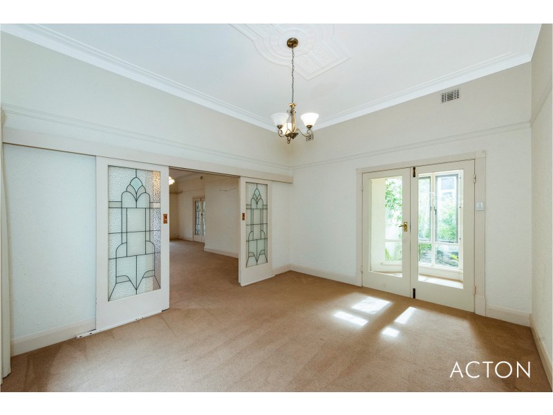 32 Louise Street, Nedlands WA 6009