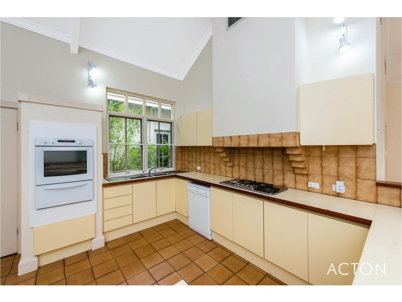 32 Louise Street, Nedlands WA 6009