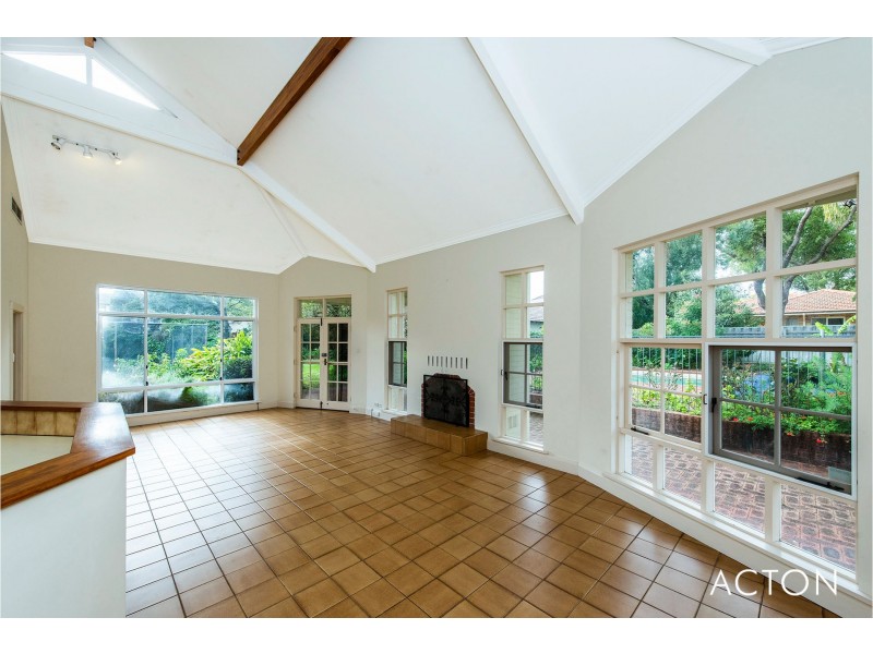 32 Louise Street, Nedlands WA 6009