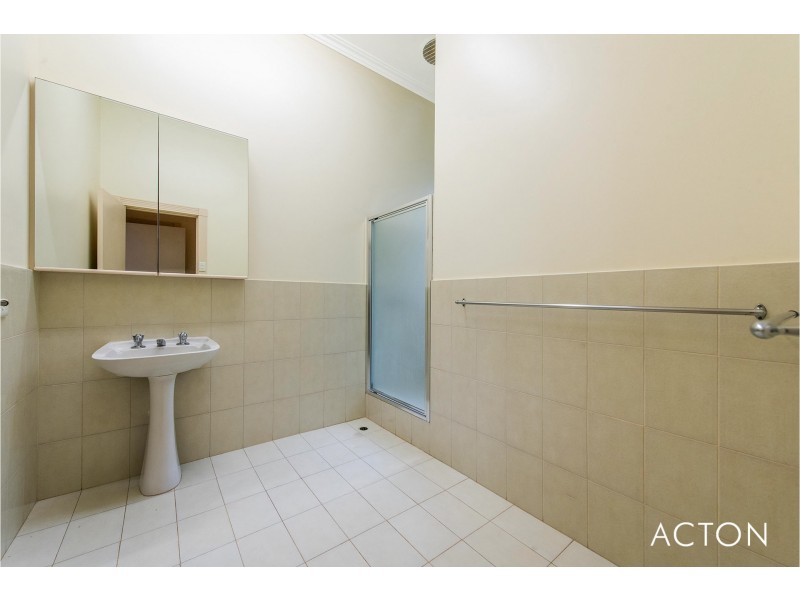 32 Louise Street, Nedlands WA 6009