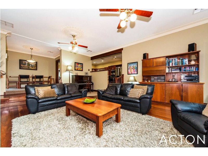 30 Nanson Street, Wembley WA 6014