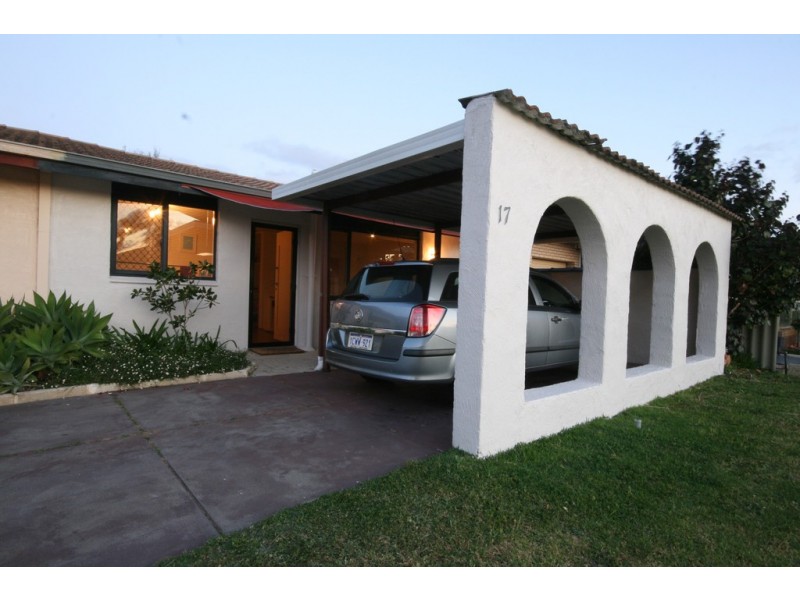 17 Heard Way, Glendalough WA 6016