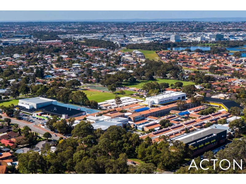 26 Mantua Crescent, Churchlands WA 6018