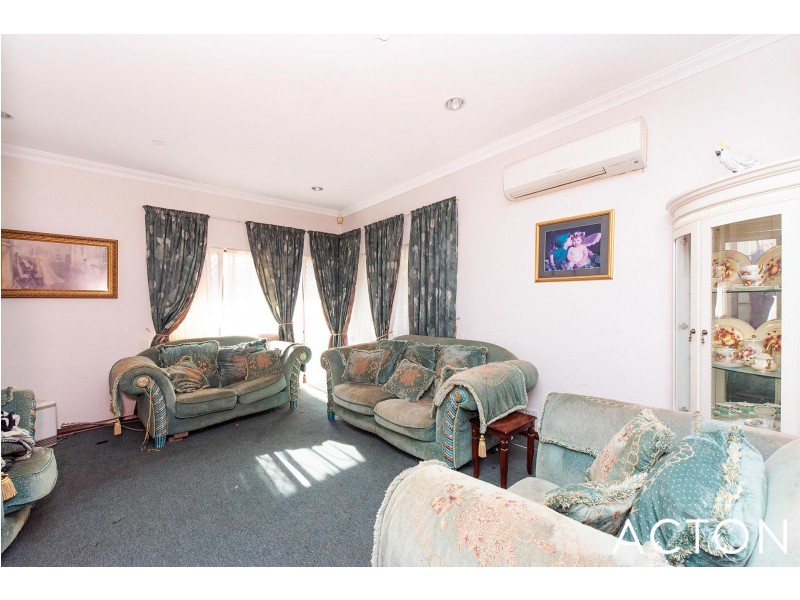 26 Mantua Crescent, Churchlands WA 6018