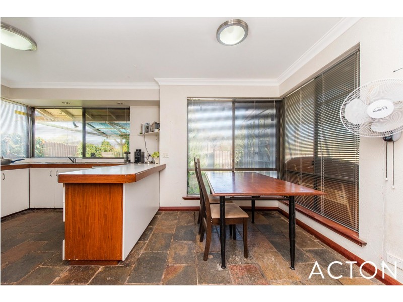 26 Mantua Crescent, Churchlands WA 6018