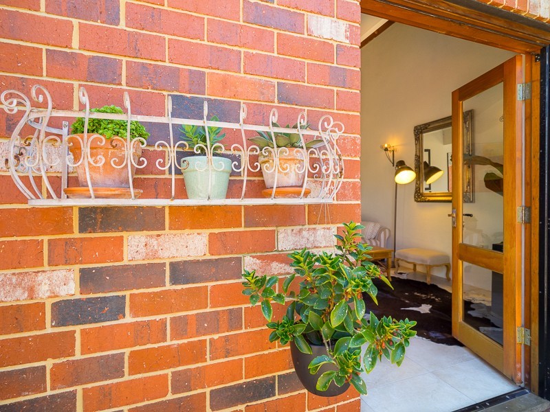 5 Sheridan Lane, West Perth WA 6005