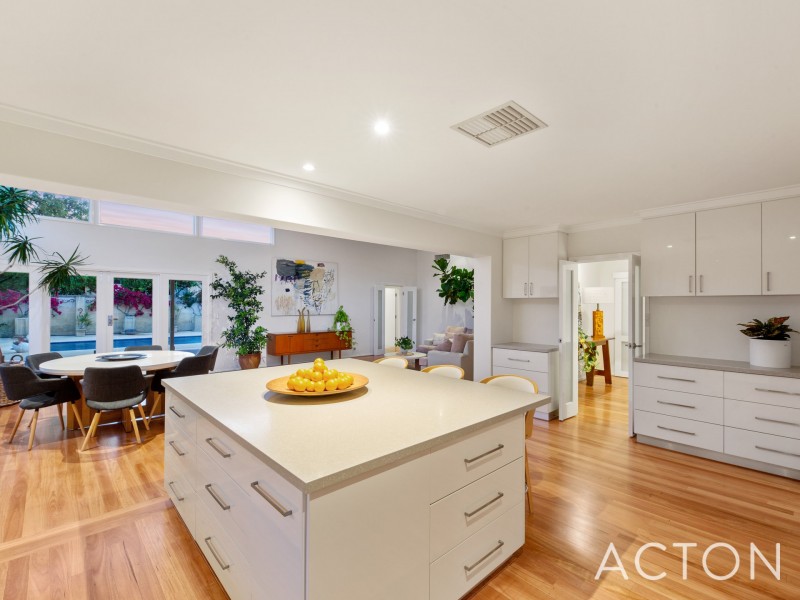 51 Boston Way, Booragoon WA 6154
