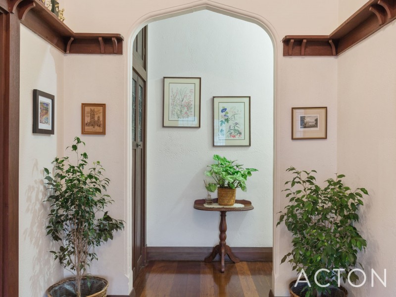 8 Florence Road, Nedlands WA 6009