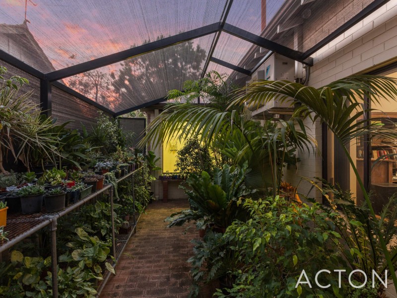 8 Florence Road, Nedlands WA 6009