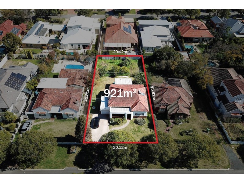 11 Doonan Road, Nedlands WA 6009