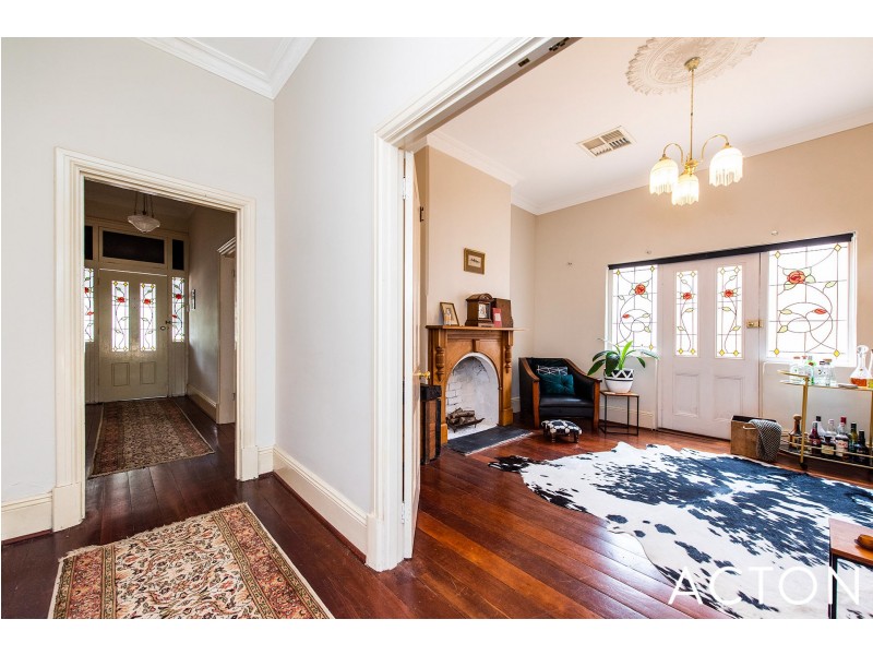 24 Waylen Street, Guildford WA 6055