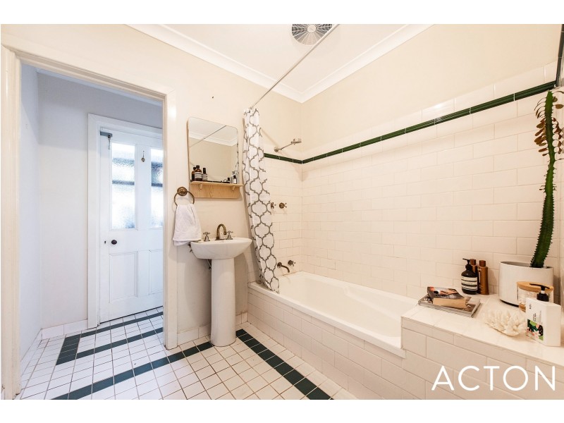 24 Waylen Street, Guildford WA 6055