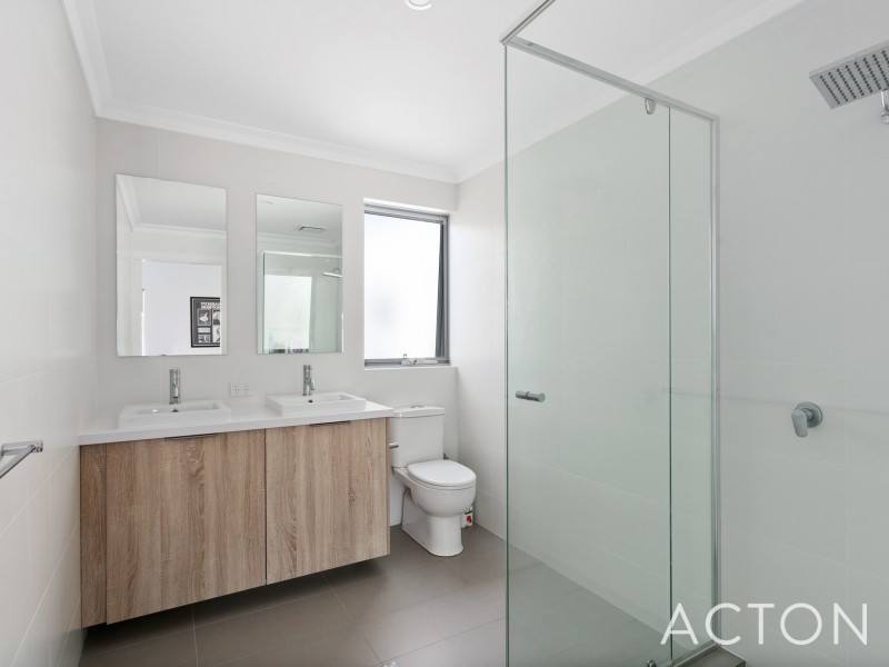 8B Muirdick Street, Innaloo WA 6018