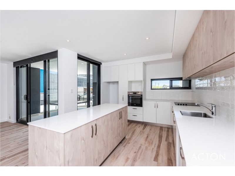1/1 Smith Street, Karrinyup WA 6018