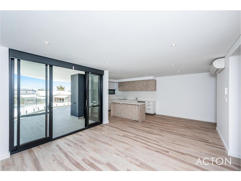 1/1 Smith Street, Karrinyup WA 6018