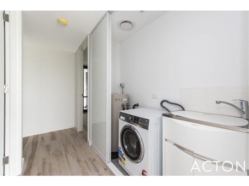 1/1 Smith Street, Karrinyup WA 6018