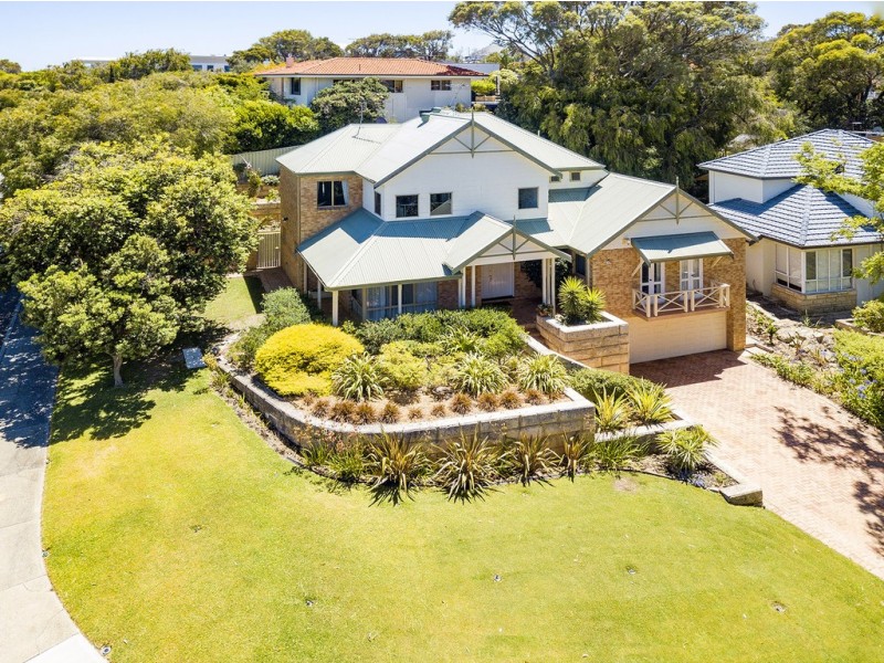 97 Branksome Gardens, City Beach WA 6015