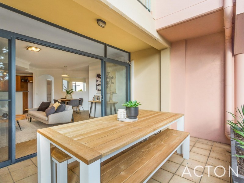 28/160 Hampden Road, Nedlands WA 6009