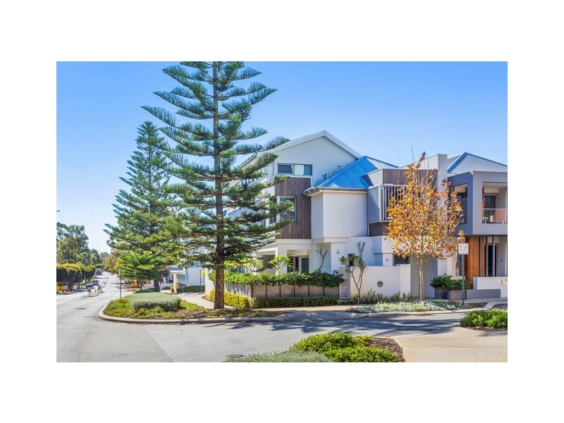 2 Kyle Way, Claremont WA 6010