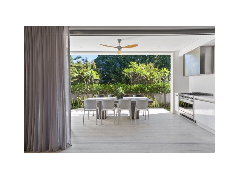 2 Kyle Way, Claremont WA 6010