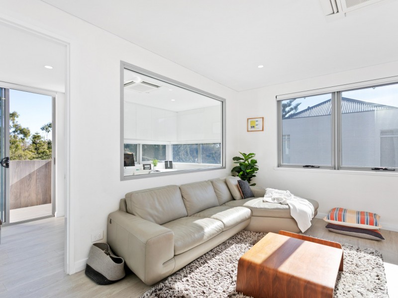 2 Kyle Way, Claremont WA 6010