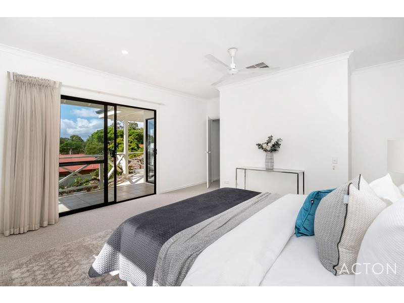 32 Thomas Street, Nedlands WA 6009