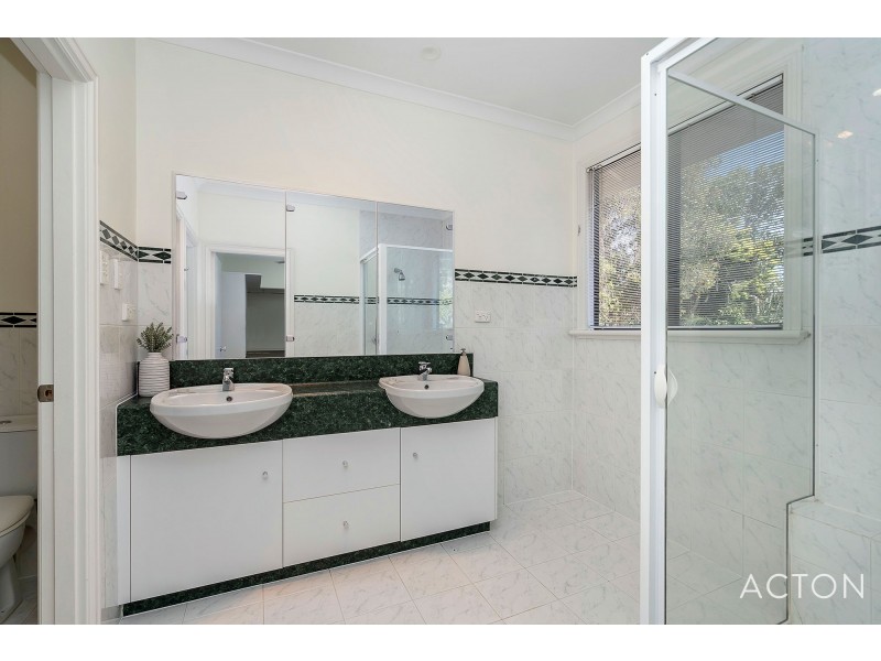 32 Thomas Street, Nedlands WA 6009