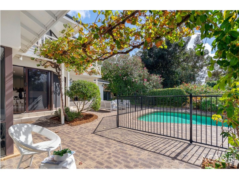 32 Thomas Street, Nedlands WA 6009