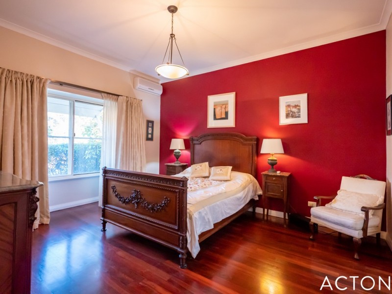 6 Burnettia Lane, Mount Claremont WA 6010