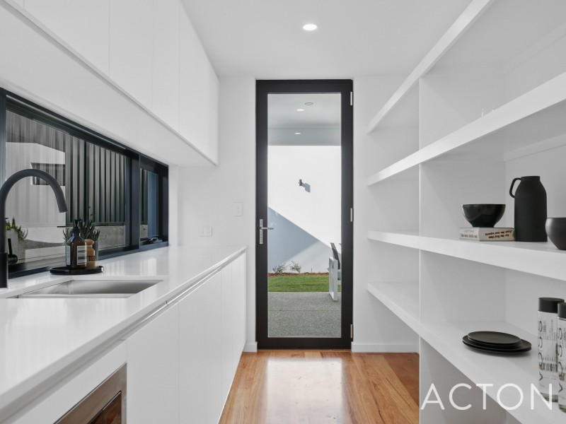 16 Ednah Street, Wembley Downs WA 6019