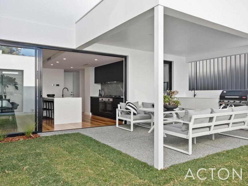 16 Ednah Street, Wembley Downs WA 6019