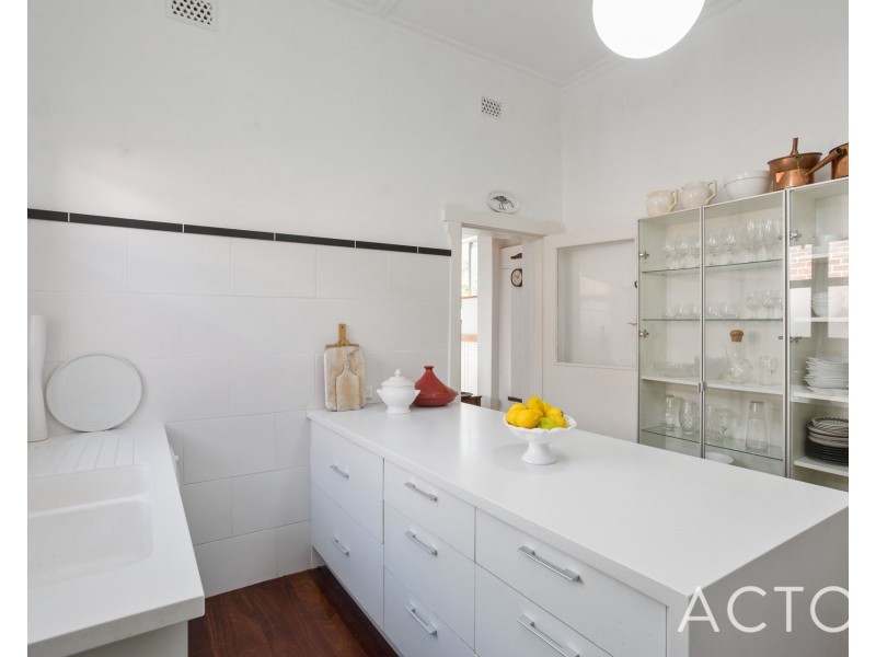 5 Dalkeith Road, Nedlands WA 6009