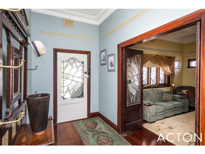 23 Nanson Street, Wembley WA 6014