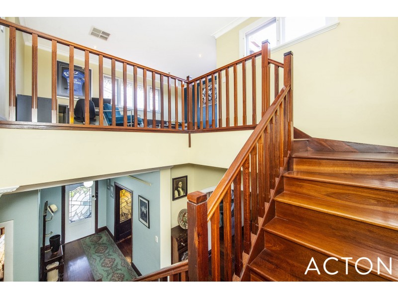 23 Nanson Street, Wembley WA 6014