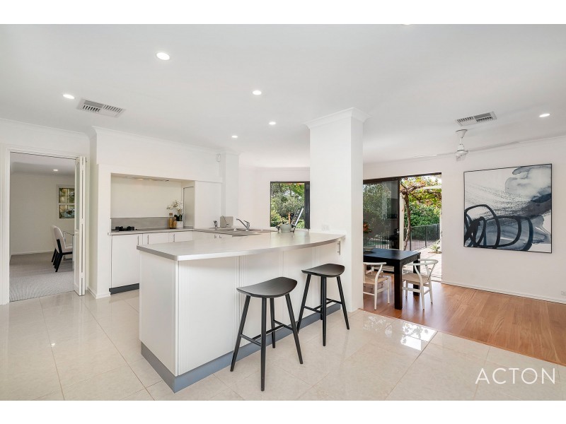 32 Thomas Street, Nedlands WA 6009