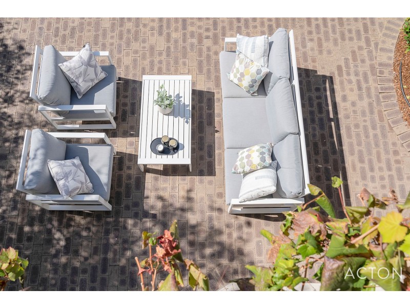 32 Thomas Street, Nedlands WA 6009