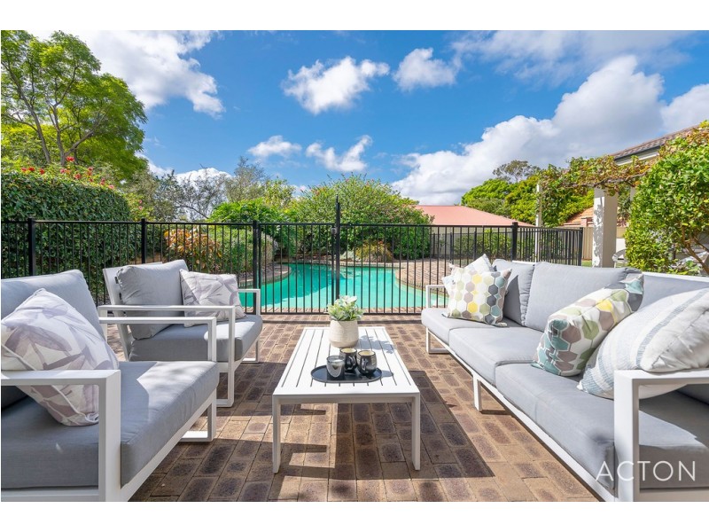 32 Thomas Street, Nedlands WA 6009