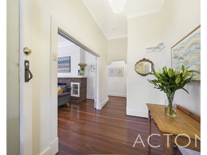 20 Vincent Street, Nedlands WA 6009